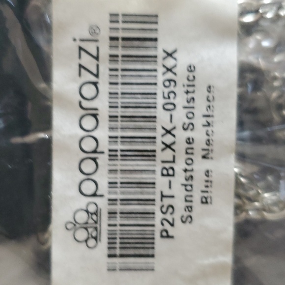 6/$10 Sandstone solstice blue necklace Paparazzi - Picture 2 of 2